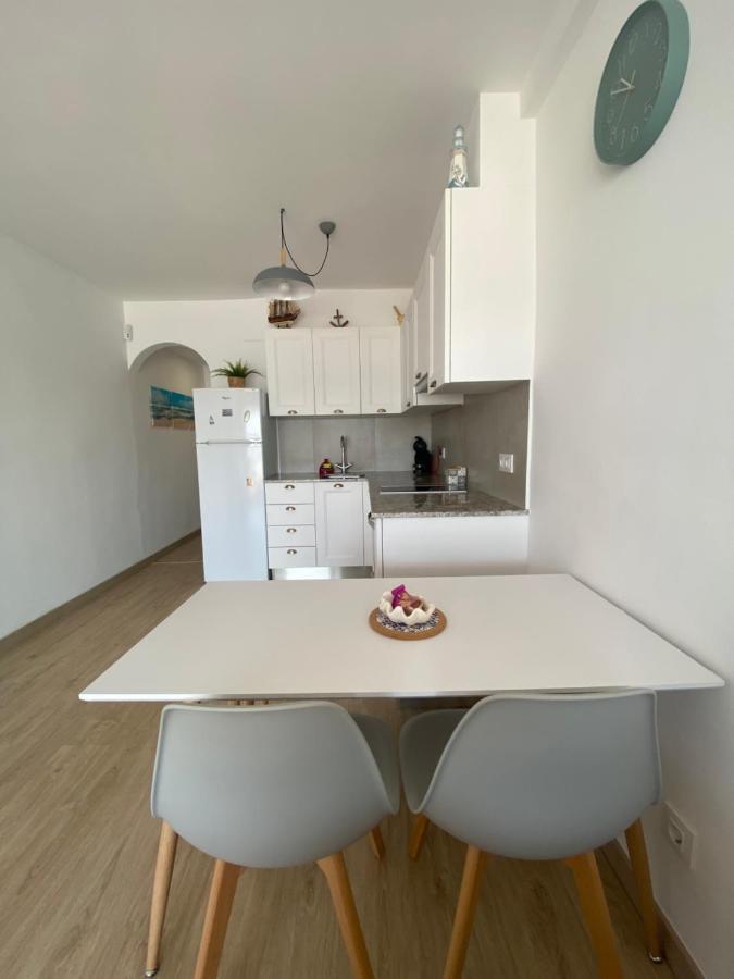 Precioso Apartamento En Primera Linea De Mar L' Escala Extérieur photo